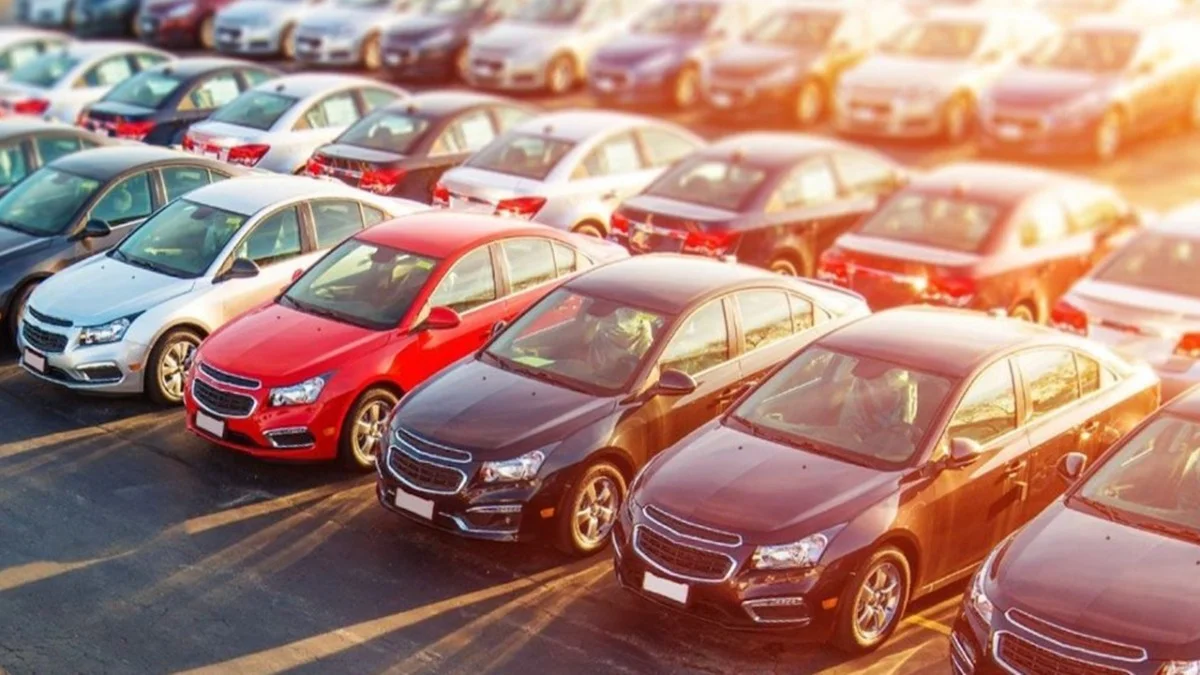 En Çok Satan Otomobil Listesinde Zirve Renault'un! 20 Model Tek Tek Listelendi - Gündem Haberleri